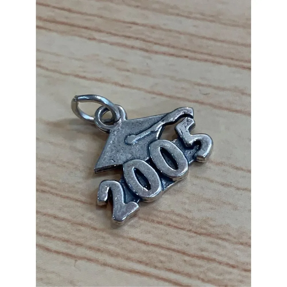 .925 Graduate 2005 Sterling Silver Jewelry Charm